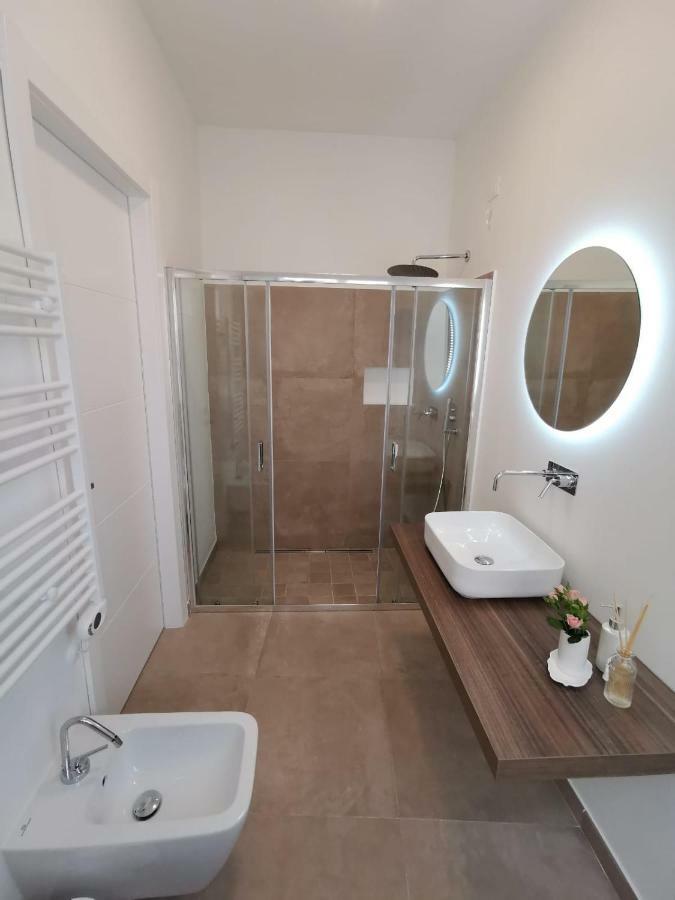 SuitesGaribaldi Cagliari Bagian luar foto